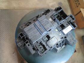 663.fd1t13 Taurus 2013 Fuse Box Cabin 235691