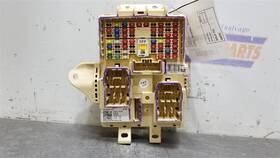 91953-g9230 22 2022 Genesis G70 Oem Cabin Fuse Box