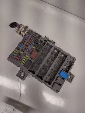 38200tx6a02 Acura 663.ac1i15 2014-2015 Ilx Fuse Box Cabin P/n 63109