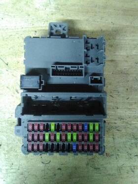 663.ac1o20 Acura 20 Rdx Fuse Box Cabin 2.0 Liter