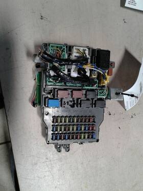 663.ac1s09 Acura Rl 2009 Fuse Box Cabin 774609