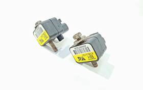 591.am1504 American Motors 2003 2004 Hummer H2 Oem Pair Of Front Crash Sensors