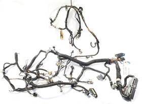 648.am1505 American Motors 2005 Hummer H2 Oem Engine Wiring Harness 1 Damaged Plug 3.0l