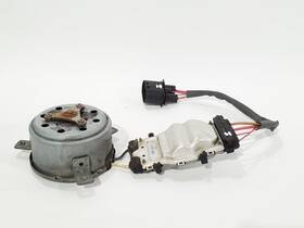 1137328362 Audi 2013 Q7 Oem Fan Control Module
