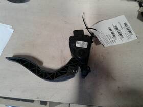 234.au1l09 Audi A4 2009 Accelerator Parts 839581