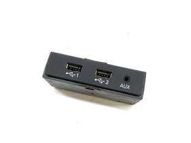 4m0035736a Audi 2019 Q7 4m Radio Stereo Auxiliary Audio Usb Interface Hub Port Box