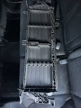 4m0121219 Audi 2017-20 Q7 Front Active Grill Radiator Shutter Louvre Like New. Original 4m0121219 Audi 2017-20 Q7 Front Active Grill Radiator Shutter Louvre Like New. Original