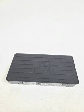 4n0035502b Audi 2019-2024 Q3 Center Console Wireless Phone Charging Module Antenna Oem