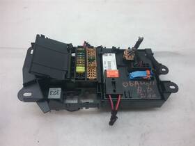 4f0-907-289g Audi 663.au1q06 Cabin Fuse Relay Box Quattro 4.2l V8 At 2006 A6 S-57p