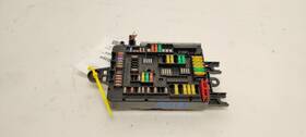 663.bm1416 Bmw Cabin Fuse Box 3.0l Fits 2016 M4 F82 Oem