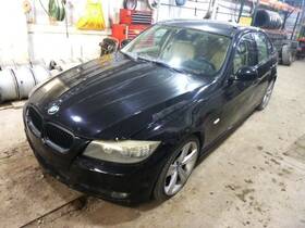 663.bm1z11 Bmw 335i 2011 Fuse Box Cabin 1629483