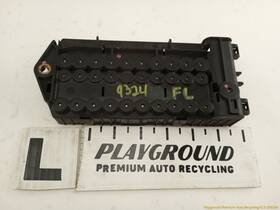 8380689 Bmw Z3 E36 Front Driver Left Cabin Fuse Box Fits 1996-2002 96 97 98 99 00 01 02