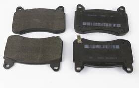 8008243-00-b Brembo New Brake Pads Set Front For 2021-2022 Tesla Model 3 Y