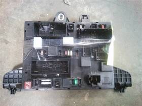 663.gm4e13 Buick Verano 2013 Fuse Box Cabin 258559