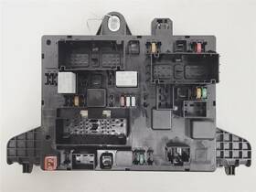 663.gm4e15 Buick Verano 2015 Fuse Box Cabin 565579