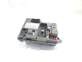 15216952 Cadillac 2005 Xlr Oem Bcm Fuse Block Control Module