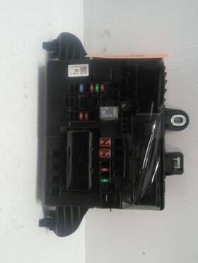 663.gm6n19 Cadillac Xts 2019 Fuse Box Cabin 383656