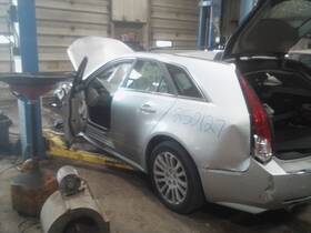 663.gm6u10 Cadillac Cts 2010 Fuse Box Cabin 2050563