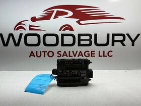 663.gm6x19 Cadillac Xt5 2019 Fuse Box Cabin 475740