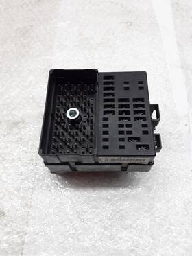 15429119 Chevrolet Fuse Relay Box Cabin 3.4l 2000 Impala 2xz-74p