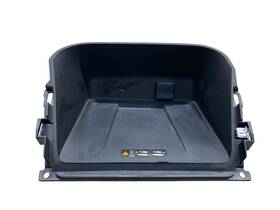 26383596 Chevrolet 2024-2025 Chevy Traverse Front Center Console Wireless Charger And Usb Port Hub