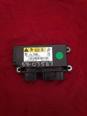 591-07587 Chevrolet Chassis Ecm Air Bag Below Center Console Model Fits 13-15 Spark 360086