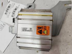 660-00151 Chevrolet Conv/invert/charger Below Center Console Fits 10-14 Lacrosse 37975581