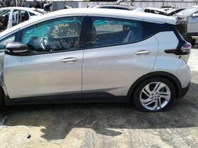 660.gm1n23 Chevrolet Bolt 2023 Conv/invert/charger 123729