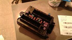663.gm1d18 Chevrolet Traverse 2018 Fuse Box Cabin 742727