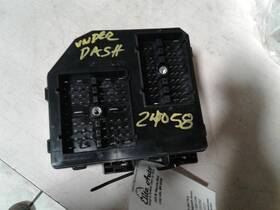 663.gm1l14 Chevrolet Captiva S 2014 Fuse Box Cabin 822773