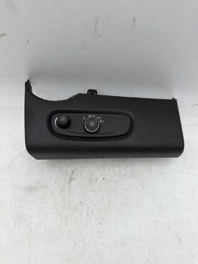 Chevrolet 85651914 24-26 Chevy Trax Dash Mounted Headlight Head Lamp Switch Unit Oem