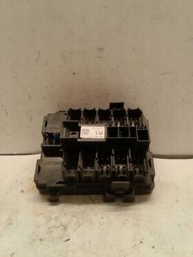 20813088 Chevrolet Truck 07-14 Silverado Fuse Box Cabin Junction