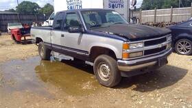 663.gm8695 Chevrolet Truck Tchev2500 1995 Fuse Box Cabin 821144