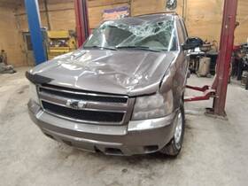 663.gm8c11 Chevrolet Truck Tahoe 2011 Fuse Box Cabin 119849