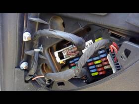 663.gm8c13 Chevrolet Truck Tahoe 2013 Fuse Box Cabin 539116