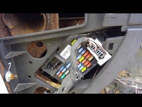 663.gm8c14 Chevrolet Truck Tahoe 2014 Fuse Box Cabin 539074