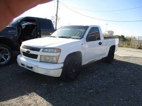 663.gm8f04 Chevrolet Truck Colorado 2004 Fuse Box Cabin 1613821