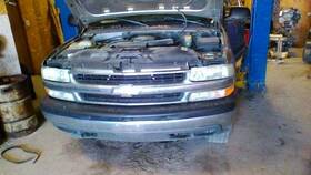 663.gm8j02 Chevrolet Truck Suburbn15 2002 Fuse Box Cabin 107171