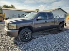 663.gm8m11 Chevrolet Truck Silvrdo15 2011 Fuse Box Cabin 757062