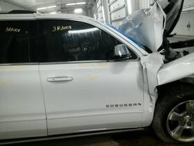 663.gm8s17 Chevrolet Truck Suburbn15 2017 Fuse Box Cabin 104774589