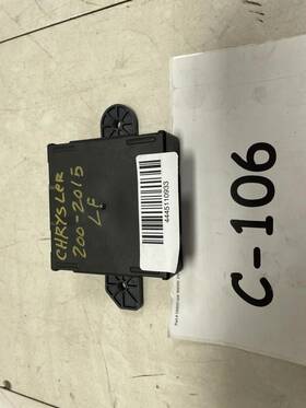 590.ch1l15 Chrysler 2015 200 Front Left Driver Side Door Control Module Oem