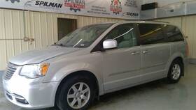 663.ch1412 Chrysler Town Coun 2012 Fuse Box Cabin 1671970