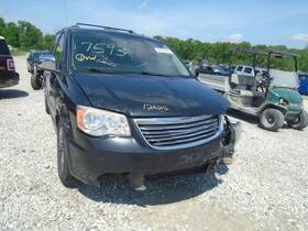 663.ch1413 Chrysler Town Coun 2013 Fuse Box Cabin 586399
