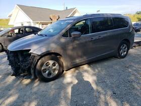 663.ch1e17 Chrysler Pacifica 2017 Fuse Box Cabin 715318