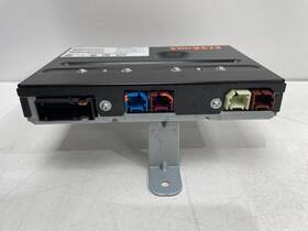 68227168an Chrysler Fits 2017 - 2021 Pacifica Rear Video Tuner Control Module