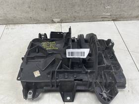 937850 Chrysler 2015 200 Battery Box Holder Bracket Support Oem