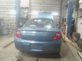 663.ch2i04 Dodge Neon 2004 Fuse Box Cabin 2035067