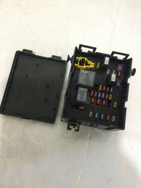 68068355ad Dodge 2014 Journey Cabin Fuse Box Oem