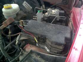 646.ch8m98 Dodge Truck Ram1500 1998 Fuse Box Engine
