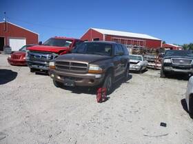 663.ch8200 Dodge Truck Durango 2000 Fuse Box Cabin 1605678